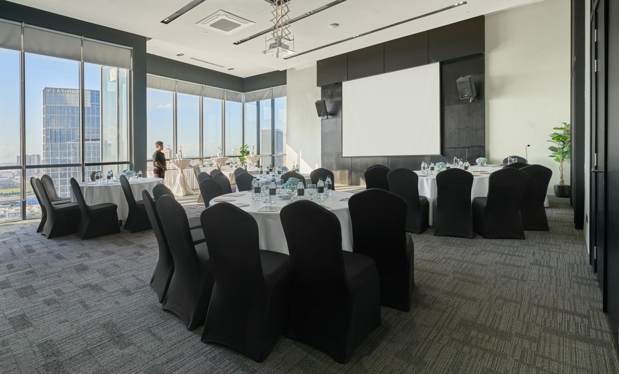 Luxcity Hotel & Apartment Πνομ Πενχ Εξωτερικό φωτογραφία