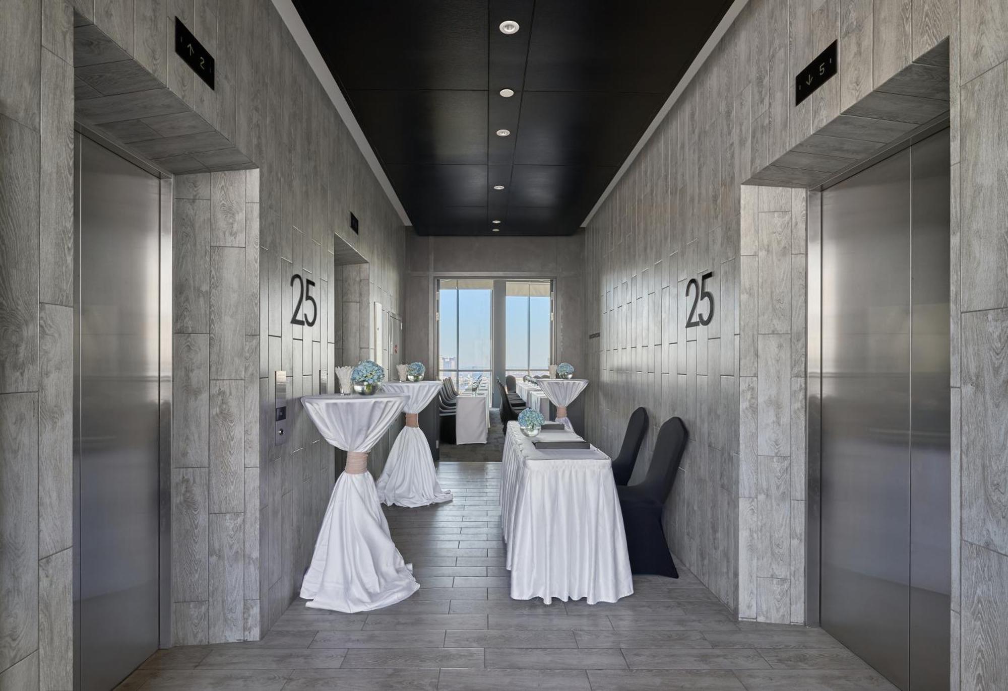 Luxcity Hotel & Apartment Πνομ Πενχ Εξωτερικό φωτογραφία