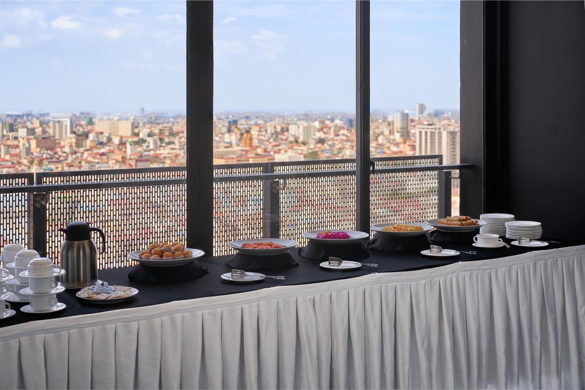 Luxcity Hotel & Apartment Πνομ Πενχ Εξωτερικό φωτογραφία