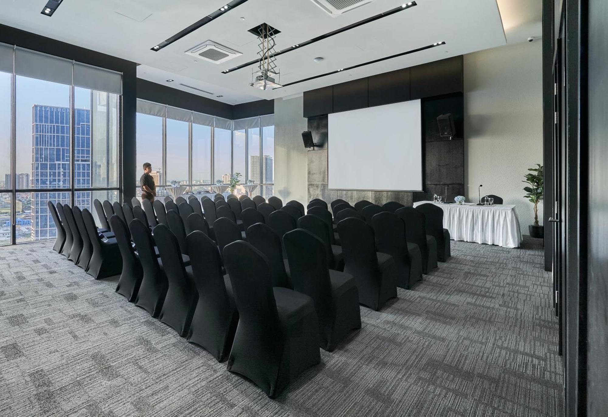Luxcity Hotel & Apartment Πνομ Πενχ Εξωτερικό φωτογραφία