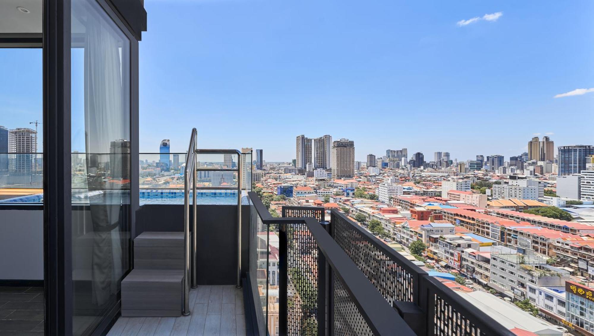 Luxcity Hotel & Apartment Πνομ Πενχ Εξωτερικό φωτογραφία