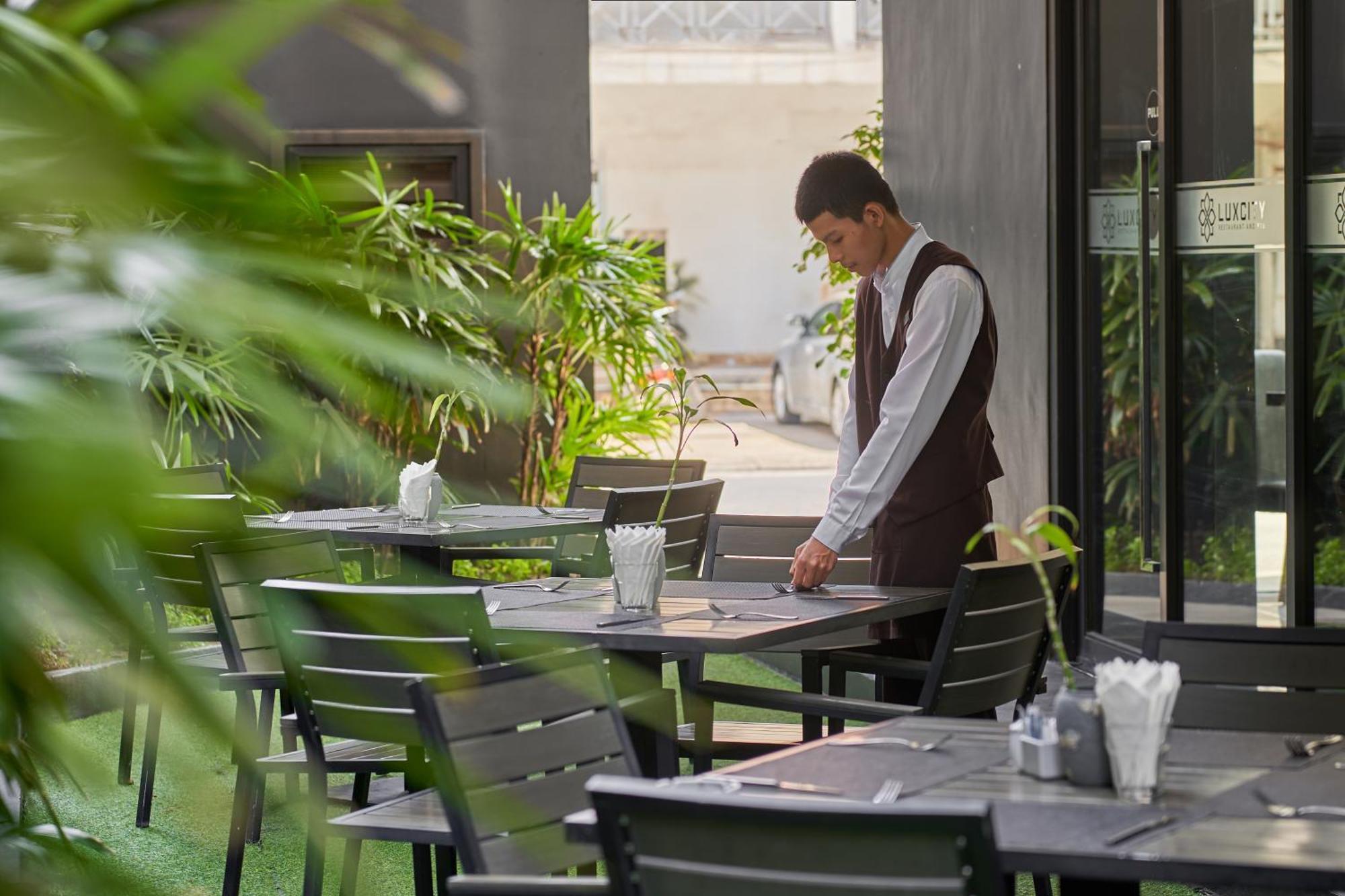 Luxcity Hotel & Apartment Πνομ Πενχ Εξωτερικό φωτογραφία